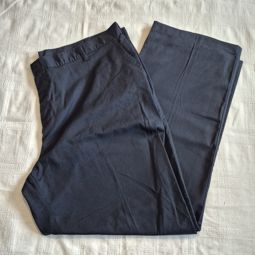 Dickies women's size 22 Reg navy work pants NWOT I have 4 pairs